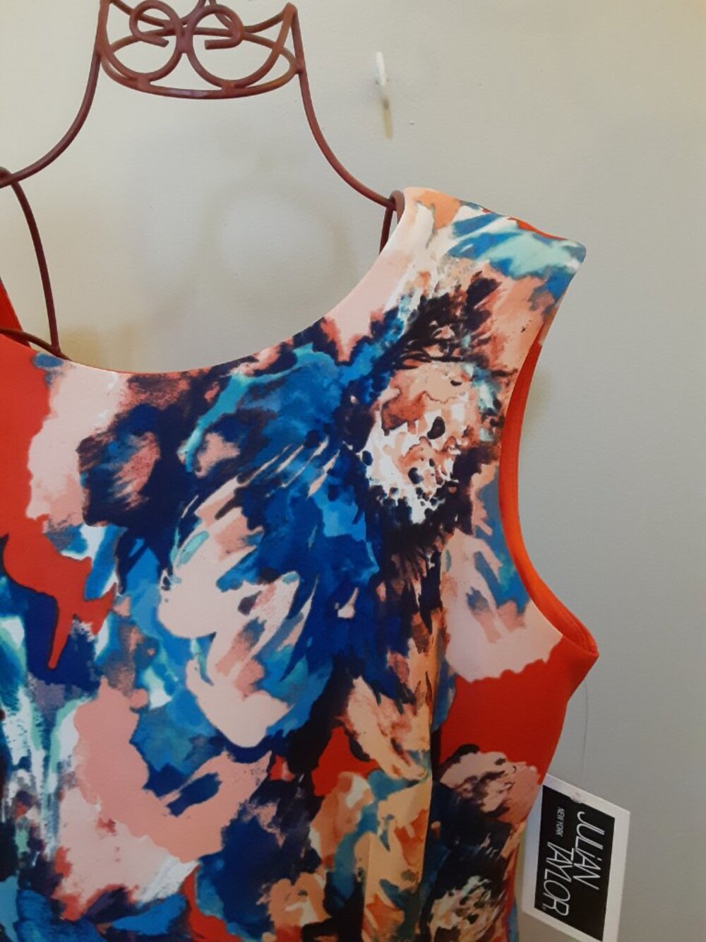 Julian TaylorNewYork sheath sleeveless red with blue floral dress 14 silhouette - Picture 7 of 16
